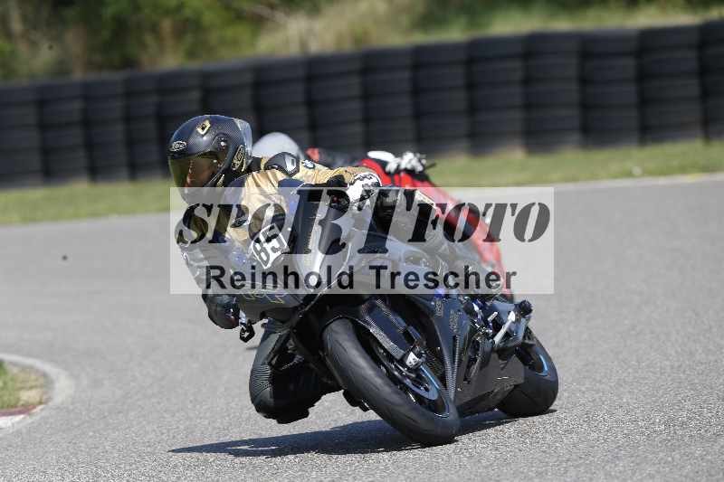 /44 09.08.2025 Plüss Moto Sport ADR/Freies Fahren/85